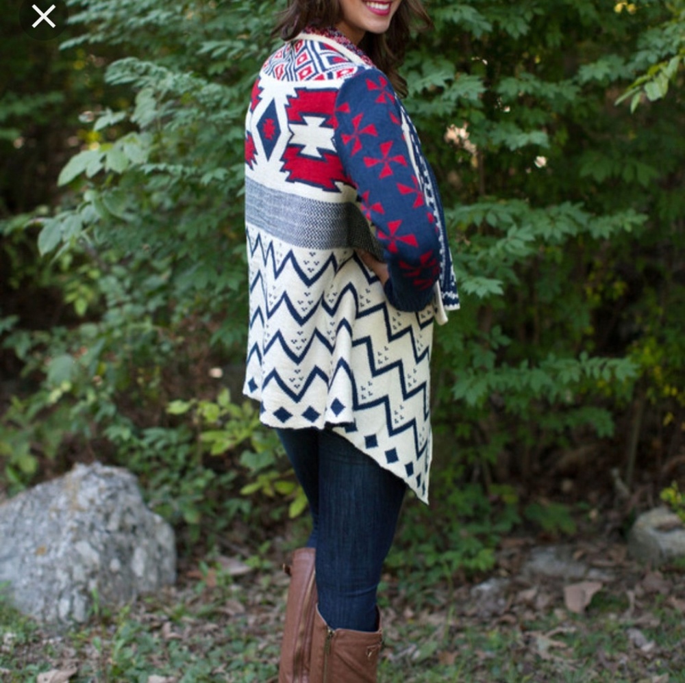Tribal Draped Cardigan - Picture 2 of 4